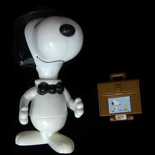 2000 Build a Snoopy