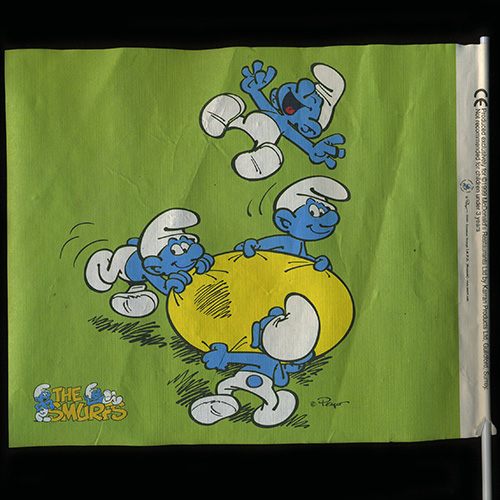 2000 Smurfs