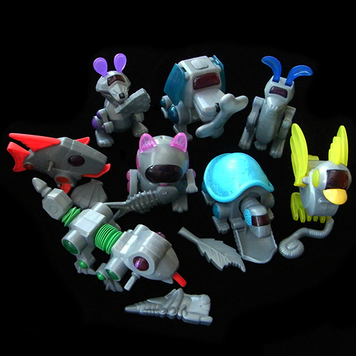 2001 Robo Chi — Set of Toys