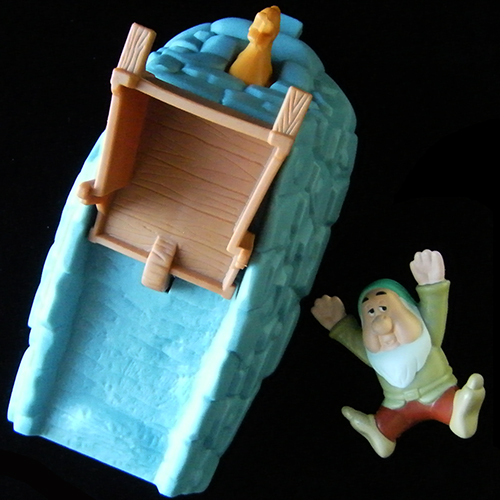 2001 Snow White — Toy