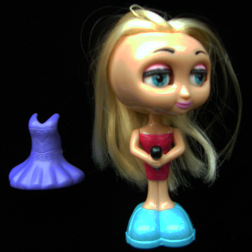 2002 Diva Starz  — Dress removed