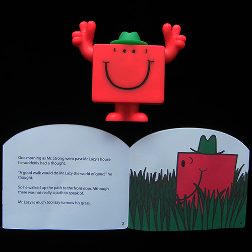 2005 Well Loved Childrens Characters (01661 a) — Opened out Book