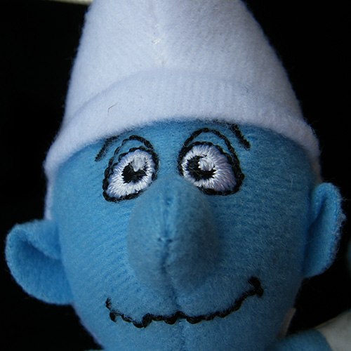 2011 Smurfs — Close up