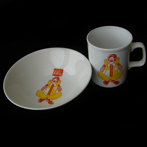 Tableware - Misc — Looking down