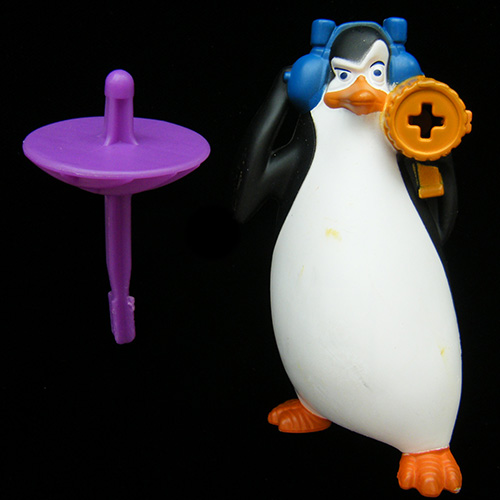 2010 Penguins of Madagascar — Component parts